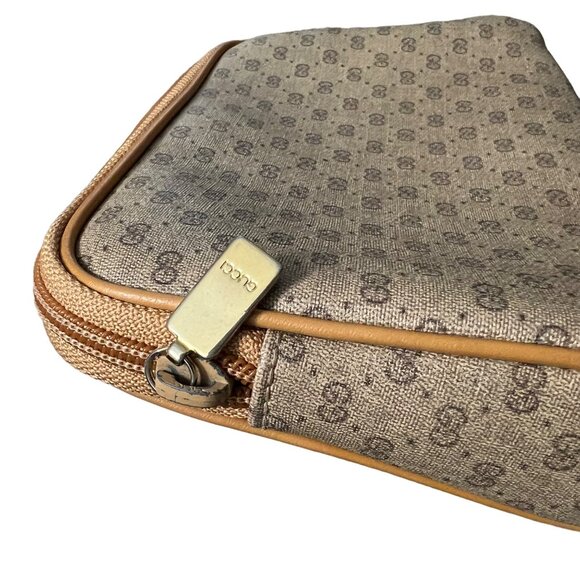 VIntage Gucci Tan Brown Monogram Make Up Bag Pouch Zip Top - Picture 7 of 10